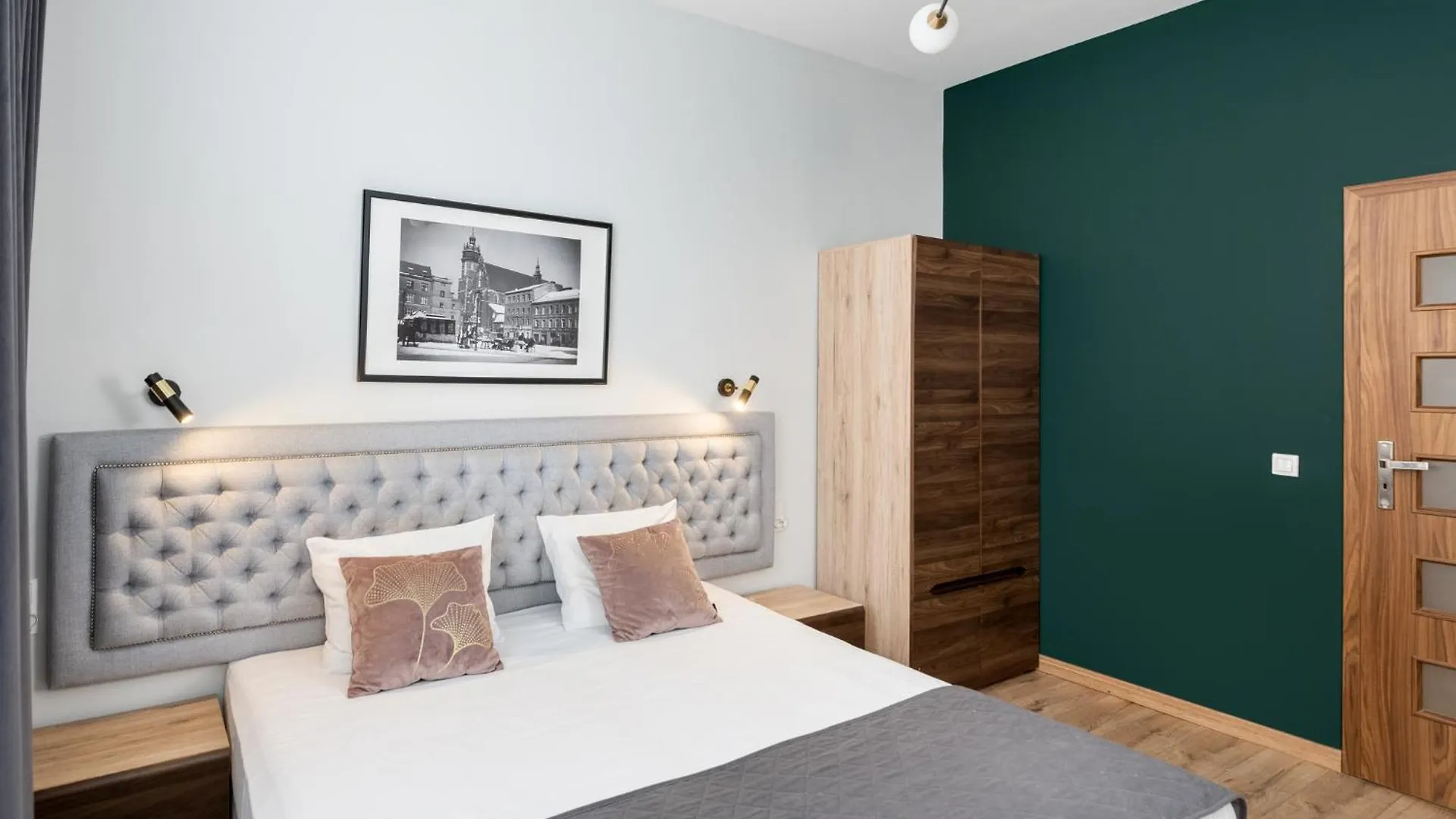 Wawel Apartments - Old Town Krakov 3*,