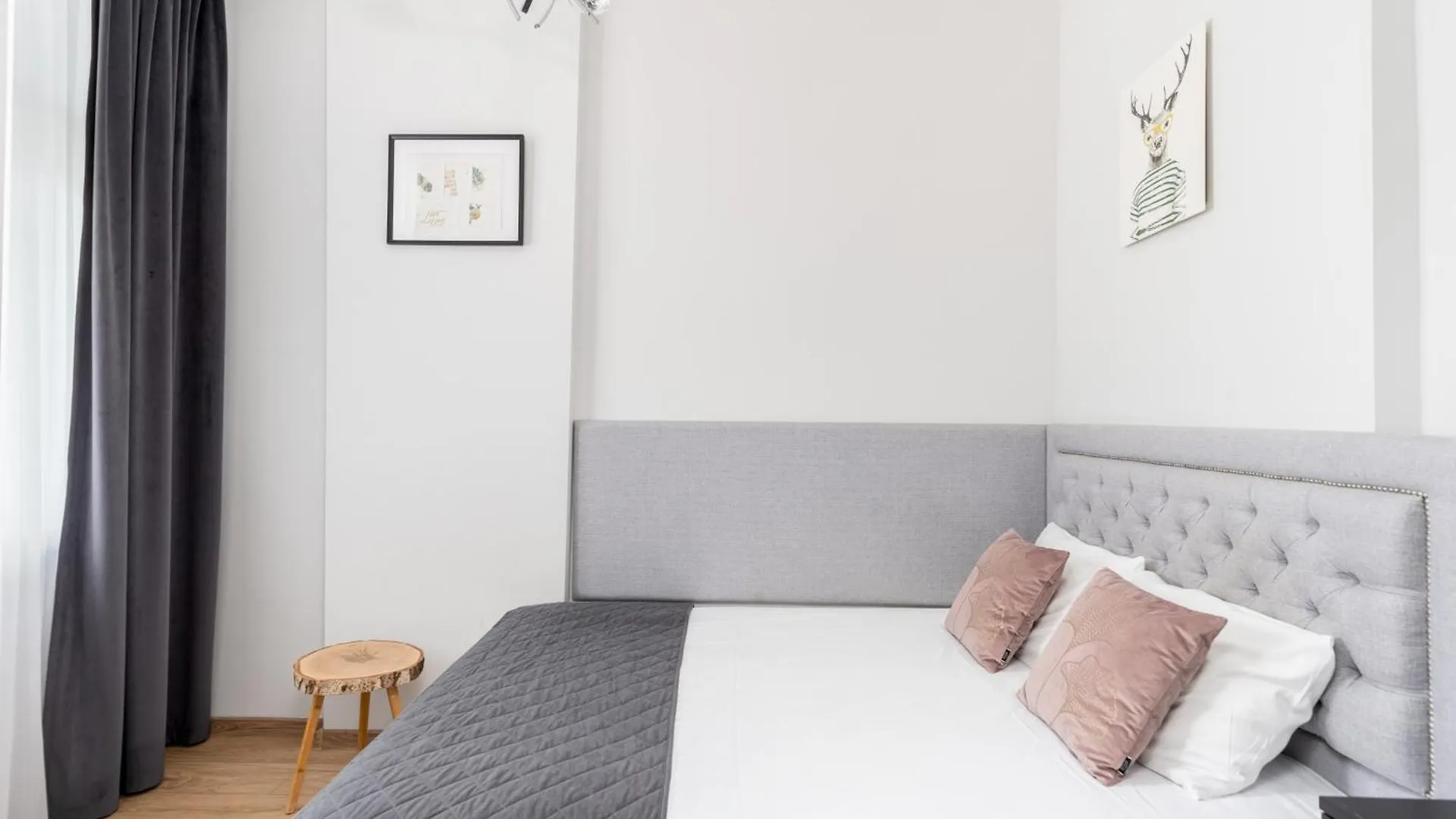 Wawel Apartments - Old Town Cracovia Polonia