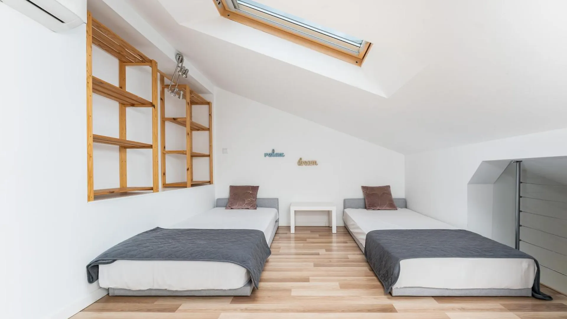 Wawel Apartments - Old Town Krakow Poland